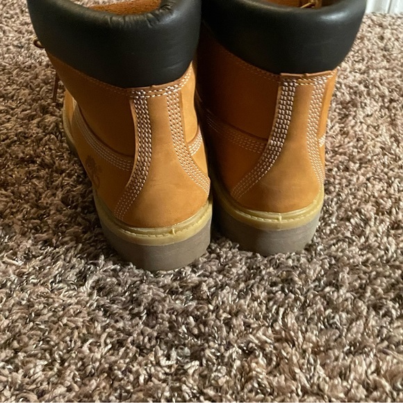 Timberlands - Picture 2 of 5